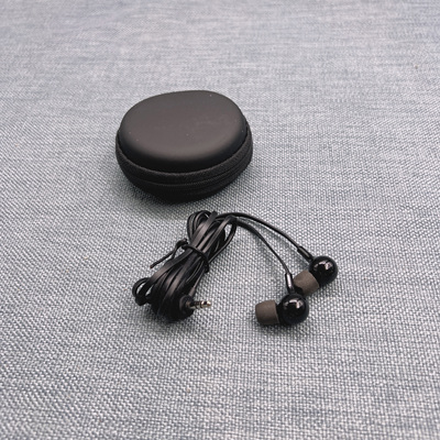 233621耳机E700入耳式