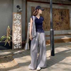韩系慵懒气质套装女2025夏日穿搭一整套时尚T恤格子阔腿裤两件套图片