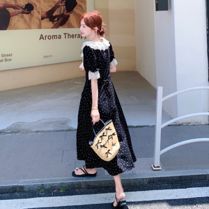 赫本风气质蕾丝拼接领口连衣裙女夏季2025年法式气质淡人碎花长裙,蕾丝网格鞋搭配图片图片