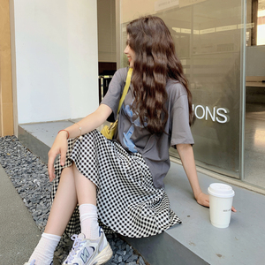 学院风假两件拼接连衣裙女2025夏季新款设计感减龄小个子T恤裙潮图片