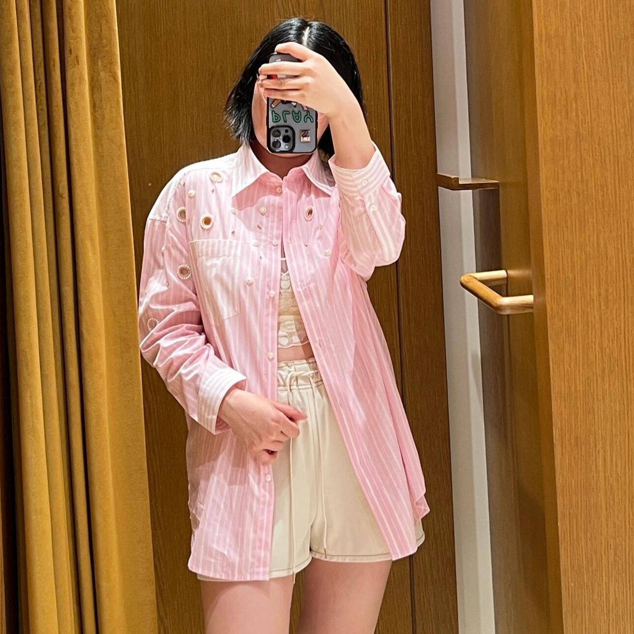 2025春夏新款女装芭乐色穿搭钻饰珍珠条纹衬衫SFPCM01411