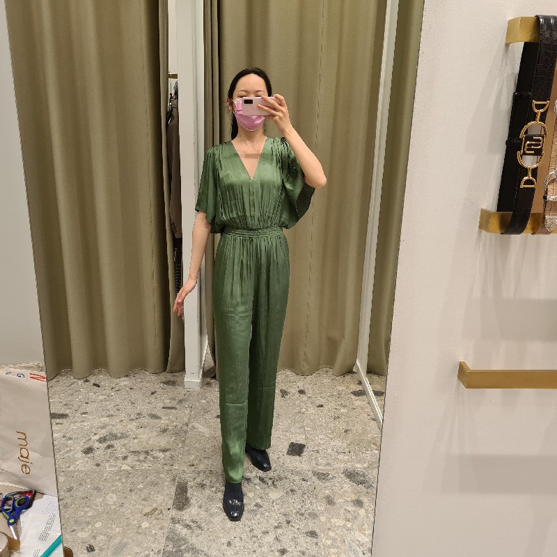 绿色飘逸V领直筒连体裤