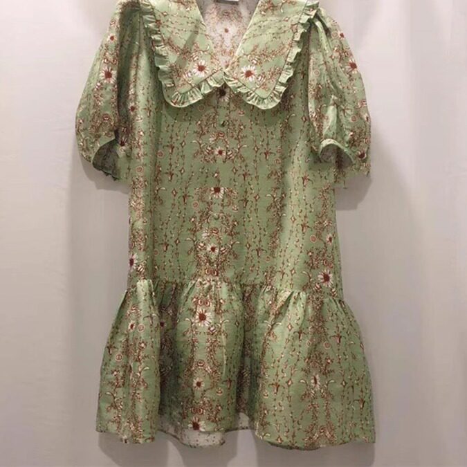 2021浪漫印花大翻领泡泡袖荷叶边裙女SFPRO01798