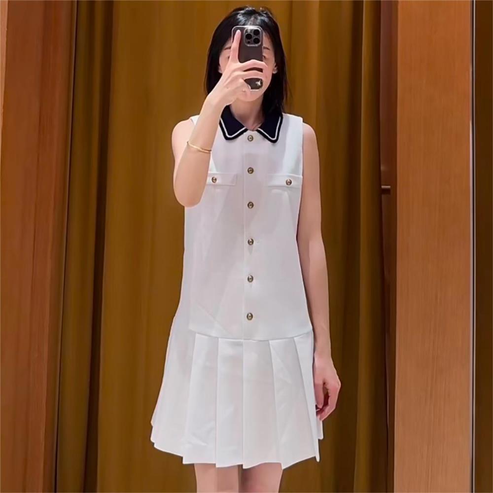 2025春夏新款女装法式简约针织领白色百褶连衣裙SFPRO04351