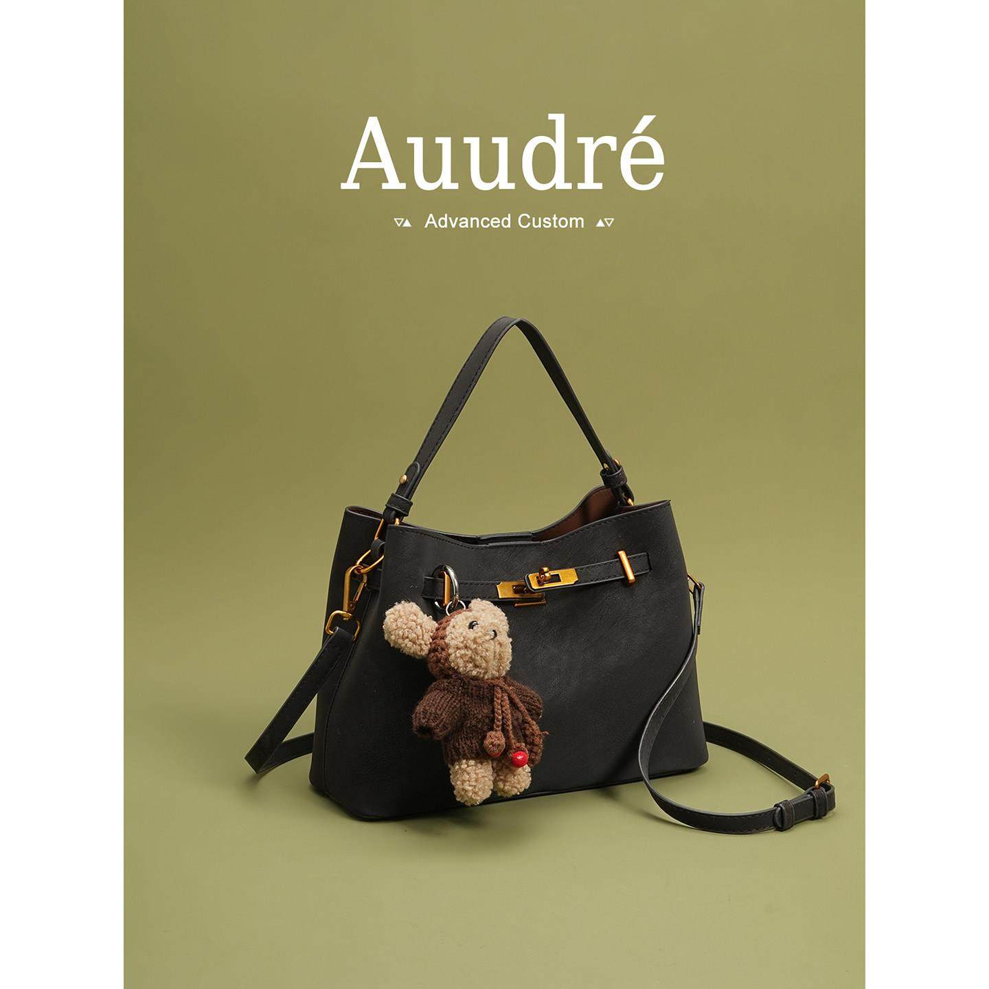 天锚国际高级质感复古手提水桶包包女式2026新款秋冬通勤斜挎小拎,箱包皮具/热销女包/男包,水桶包,淘宝优惠券,粉丝福利购,淘宝优惠卷