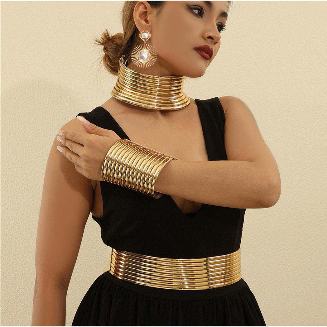 欧美夜店未来感pu皮革材质亮面COS宴会朋克耳坠颈链手镯四件套