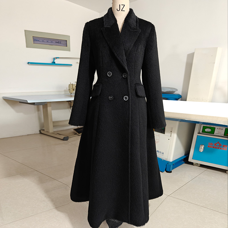 加厚羊驼绒阿尔巴卡高端带里衬白色黑色长款大衣超保暖毛呢外套女