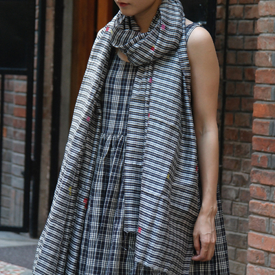inLESS丨MAKU handwoven fine silk scarf 真丝格纹围巾