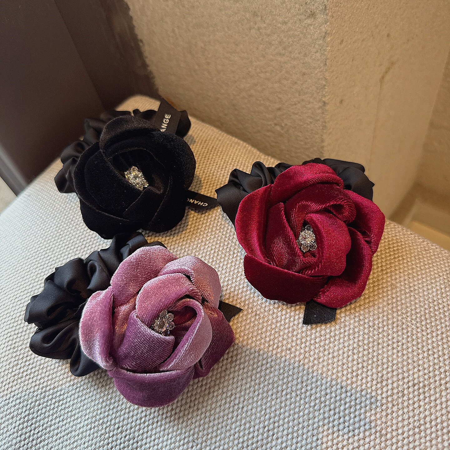 温柔气质丝绒玫瑰花大肠圈