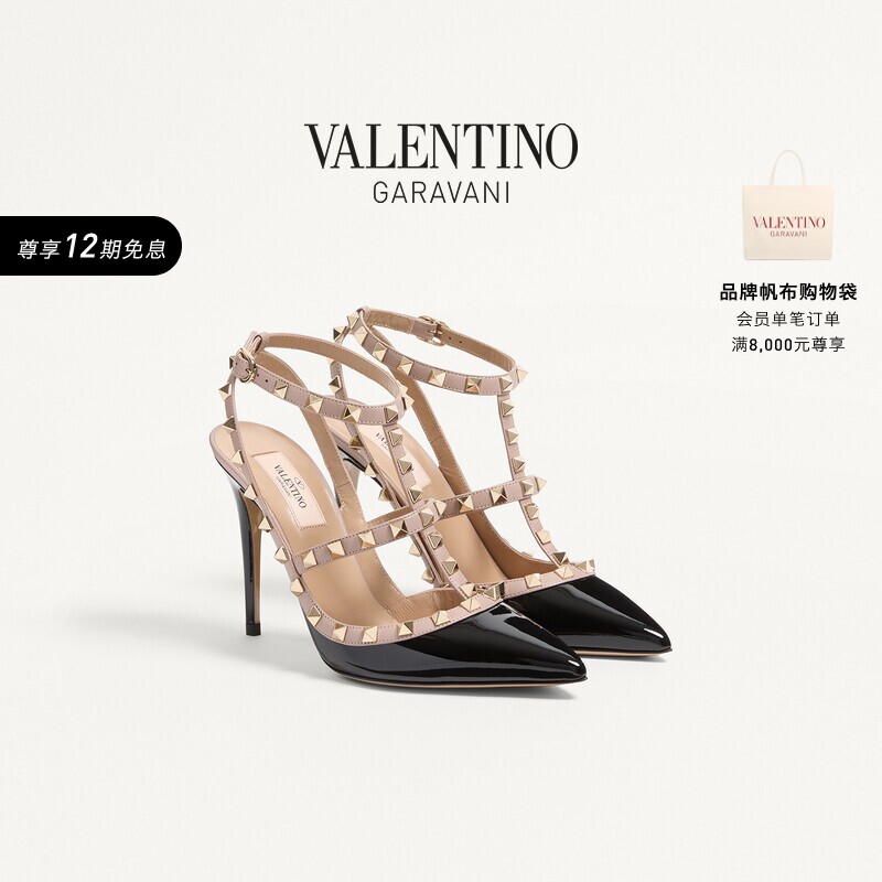 华伦天奴VALENTINO女士 ROCKSTUD漆皮铆钉高跟鞋凉鞋