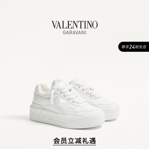 华伦天奴VALENTINO女士小白鞋