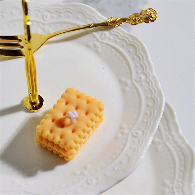 热销西洋复古白色陶瓷双层水果盘 欧式家居装饰果盘 糕点盘 婚庆