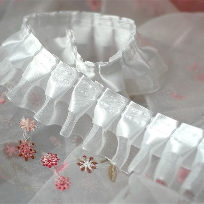 热销黑白色丝带网纱压褶沙发窗帘幔床裙I羽绒衣服蕾丝布料花边辅