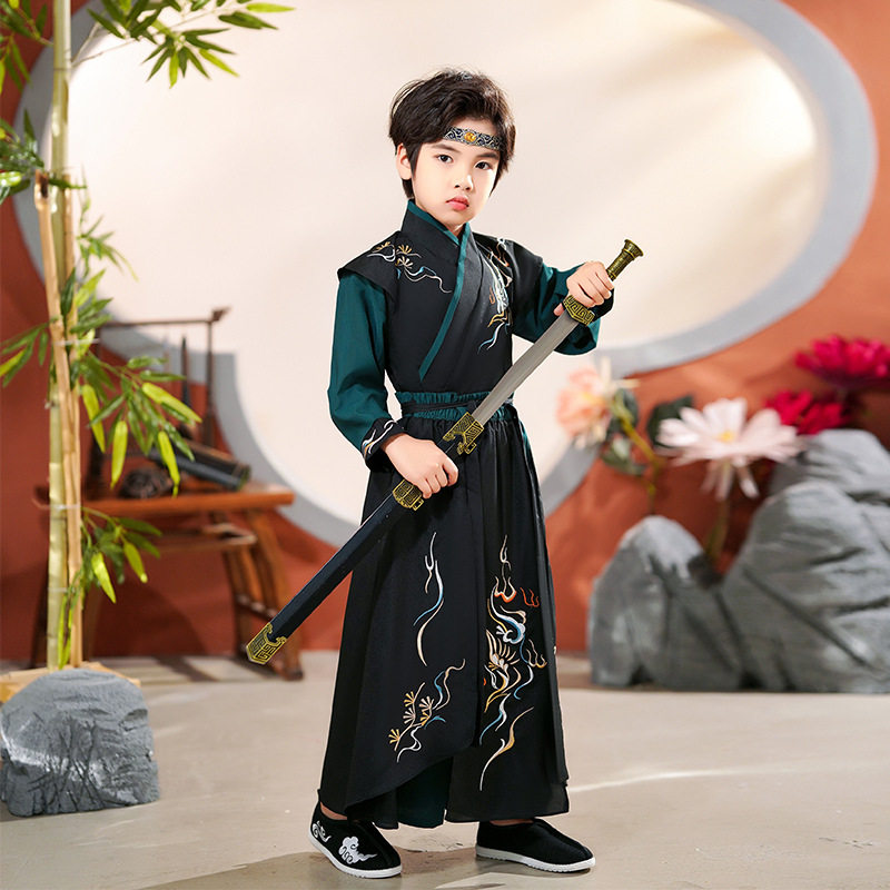 2024春秋新款男童汉服改良款刺绣中国风明制公子服演出服套装