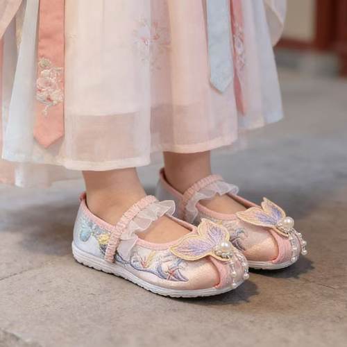 女童汉服鞋2026春夏季新款儿童马面裙鞋女孩古风绣花鞋新中式布鞋