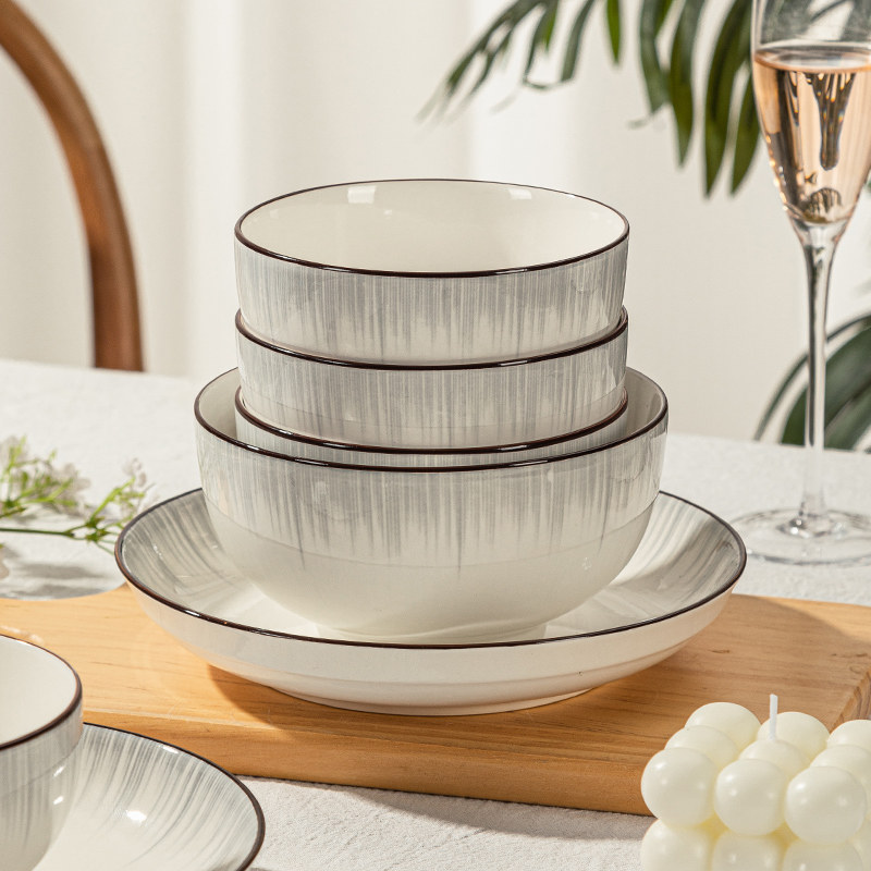 日式盘子菜盘米饭碗家用2024新款釉下彩陶瓷餐具高级感碗盘套装