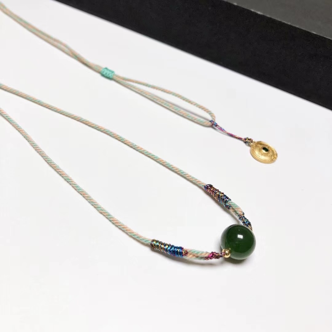 D669# 天然和田玉碧玉圆珠锁骨链吊坠9.8mm 总重1.9克