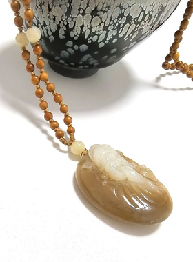 D1232# 天然和田玉糖白老料俏色财神吊坠40.3*30.5*13.3mm