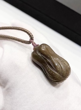 D1545# 天然和田玉老矿料黄糖白菜吊坠29.8*17.3*15.8mm重13.74克