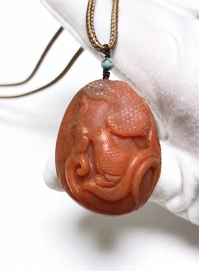 D1607#天然保山南红稀有柿子红异象红白料俏色双面雕幸福安宁吊坠