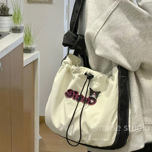 大容量休闲帆布托特包包女2022新款 撞色抽绳单肩包百搭通勤斜挎包