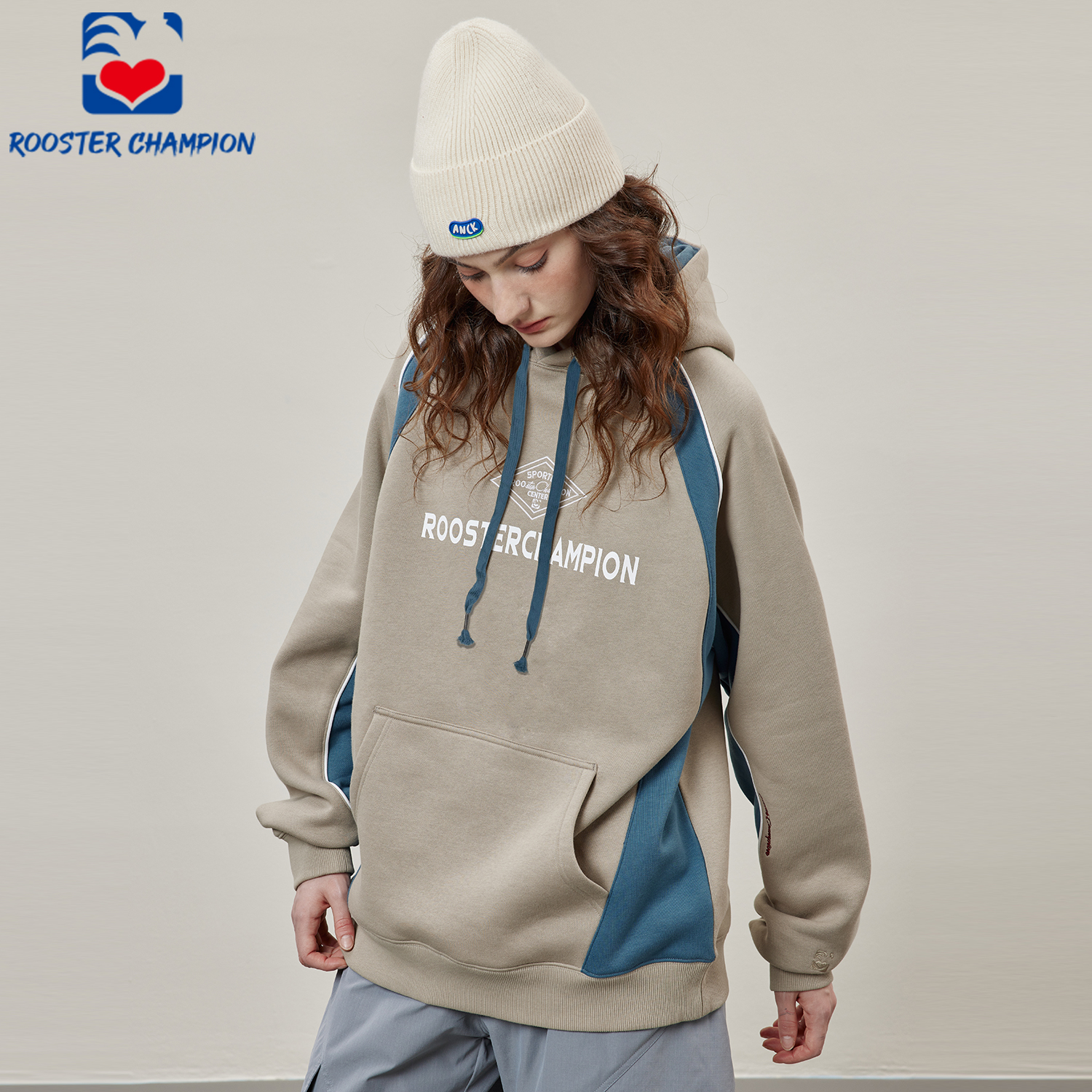 公鸡冠军卡其灰加绒卫衣男