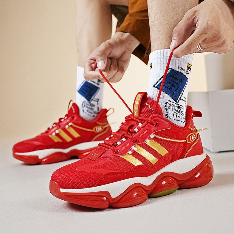 本命年红色运动鞋男春秋款45码男鞋爆米花底超轻厚底男士跑步鞋子