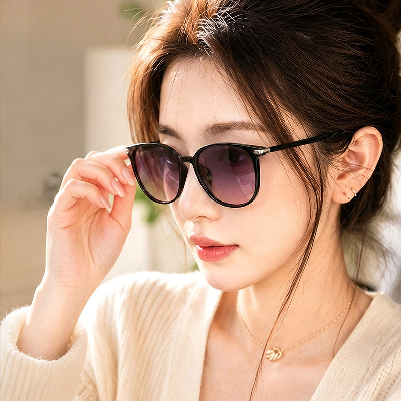 超轻偏光太阳眼镜女方框渐变色墨镜防紫外线高级感2026新款近视