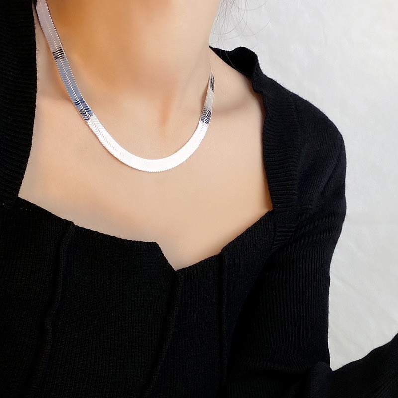 古罗珠宝925银女士光面蛇骨链项链 韩版简约宽面气质颈链