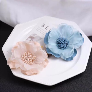 布艺温柔花朵胸针设计感小众韩版绢纱立体别针气质连衣裙礼服配饰