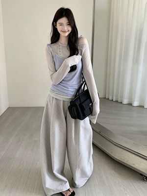 韩系撞色吊带背心+长袖早秋斜肩温柔显瘦叠穿纽扣打底衫两件套装
