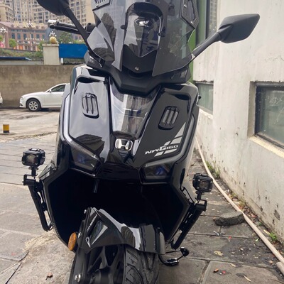 适用于五羊本田NWG150车头鲨鱼鳃改装车贴摩托车亚克力标志装饰