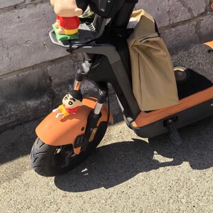 适用于九号车头蜡笔小新趣味可爱公仔贴VZ MIX电动车立体装饰摆件