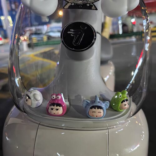 适用九号Qz1/Qz3 mix车头蜡笔小新电动车装饰车尾可爱小摆件公仔