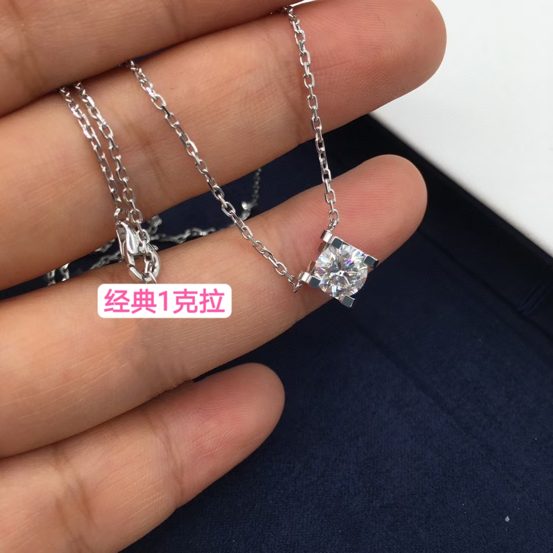牛头款培育钻石项链女18k白金1克拉四爪人工钻石50分单钻吊坠定制