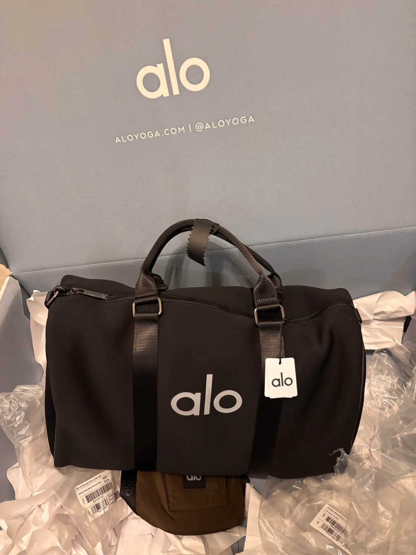 ALO Minimalist Premium Feeling Black Gym Bag Large Capacity Sports Yoga Tote Bag Commuter Shoulder Tote Bag