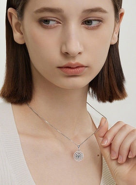 尚美伯爵莫桑石飞碟罗盘吊坠女s925纯银高级感爆闪轻奢项链尚美伯
