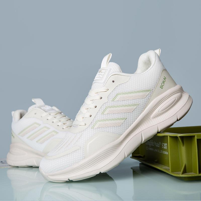 男鞋户外跑步运动鞋轻便软底跑步休闲鞋新款时尚潮流舒适男鞋