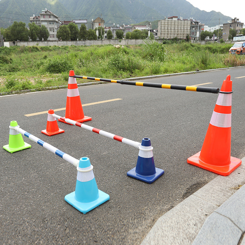 场景障碍设施旱冰简易路障厚小心伸缩培训方锥锥器标志杆赛道杆