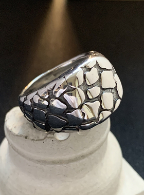 顽石-印章裂纹钛钢不掉色戒指男