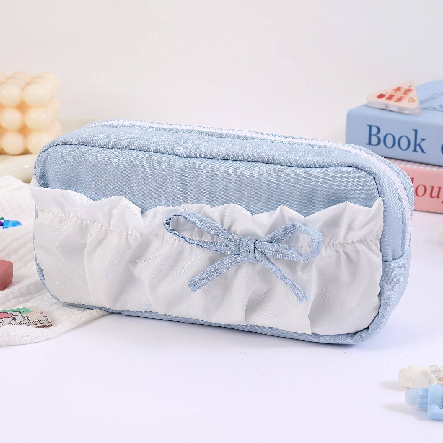 小红书同款蓝色云朵吐司蝴蝶结丝带笔袋高颜值学生大容量文具收纳