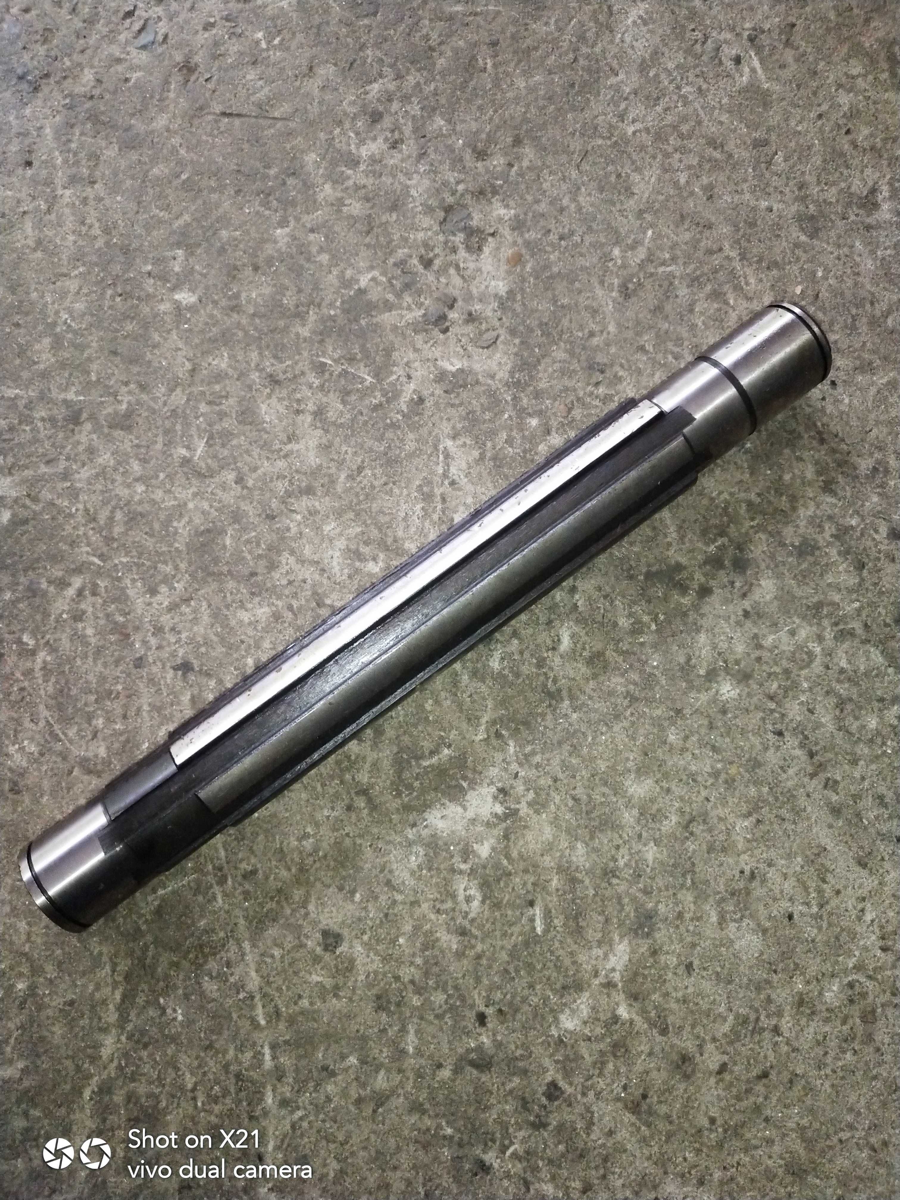 上海四机蚌埠X53T X63T X5042/X6142A铣床配件花键轴347L332/机床