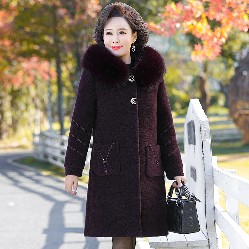 中年妈妈冬装加棉毛呢外套洋气中老年女水貂绒中长款冬季加厚大衣