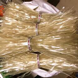 宽粉扁粉广西马山都安旱藕粉水晶粉条炒粉美人蕉粉洋芋粉耐煮劲道