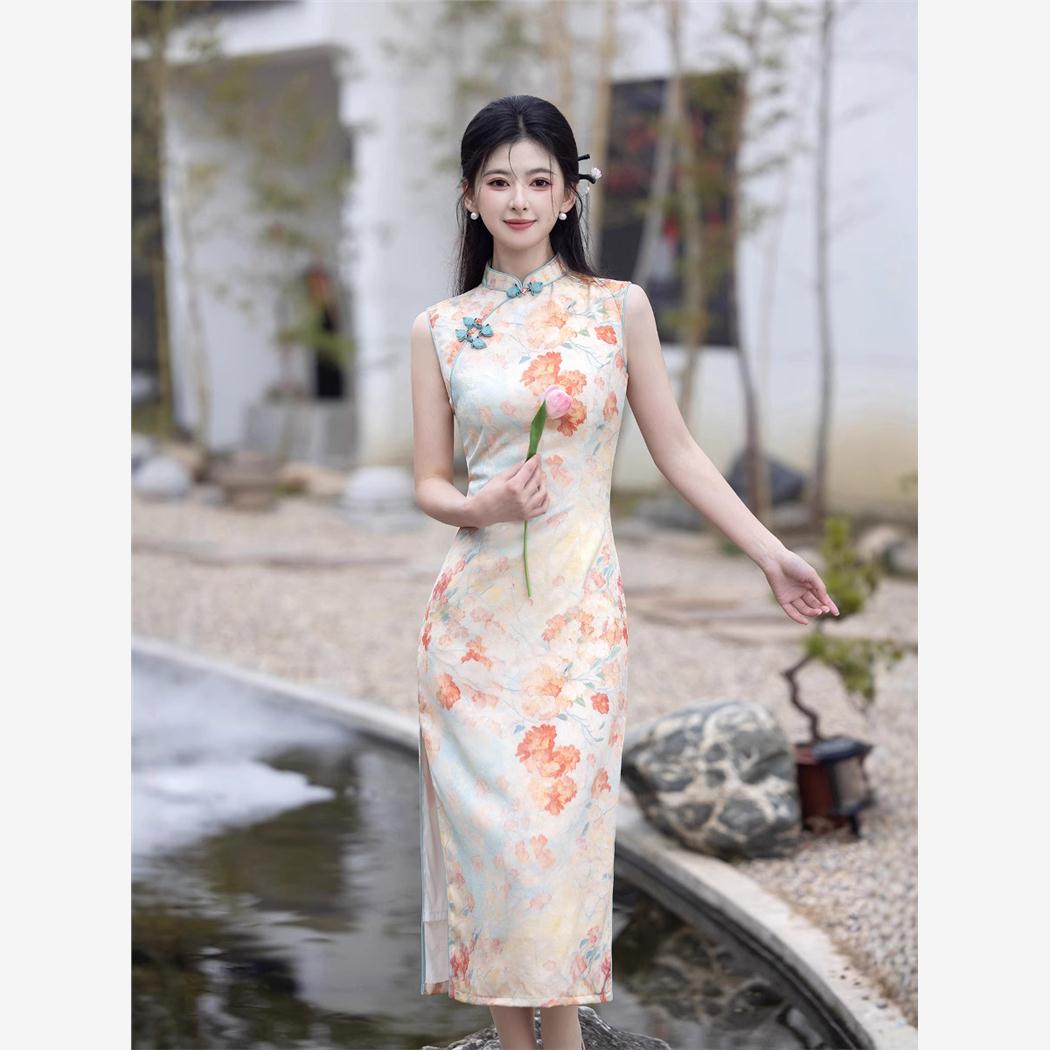 2025新中式无袖旗袍复古
