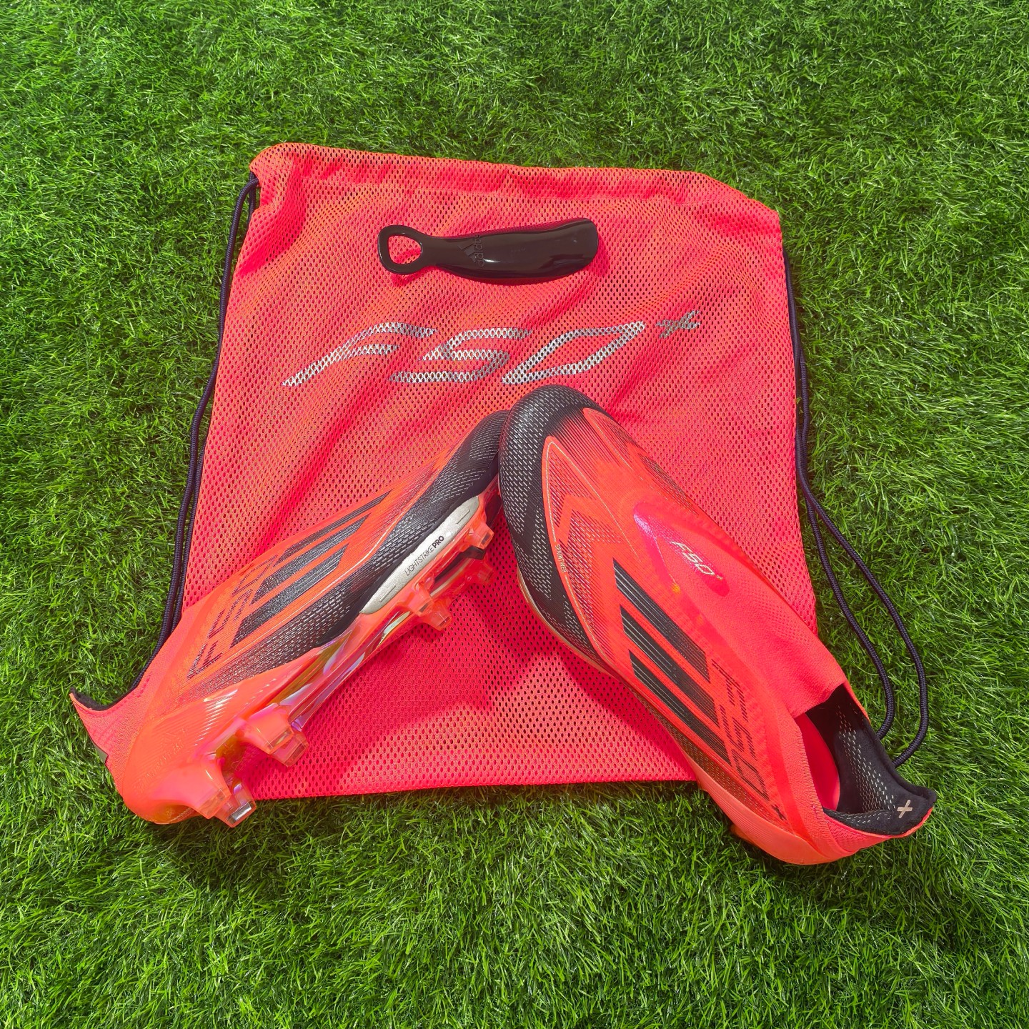 Adidas F50+超顶无鞋带FG长钉人草训练比赛足球鞋 if1275