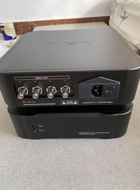 可外部10M输入，方便接铷钟信号。输出45.1584M+49.1520M+10M三组