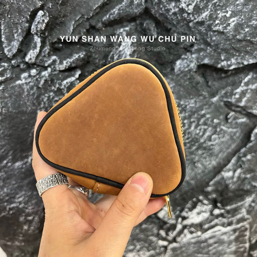 真皮三角手工包 文玩 拉链钥匙包手工创意锁匙套收纳包