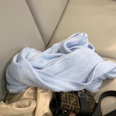 2025新款时尚奶糊蓝围巾