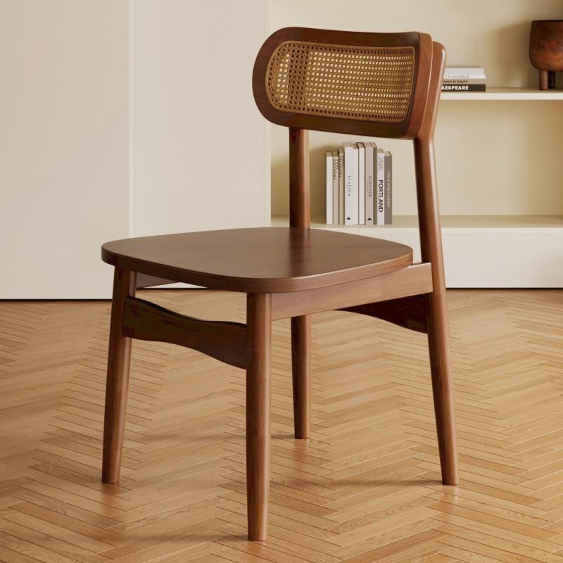 北欧法式复古全实木餐桌椅靠背餐椅中古休闲家用藤编椅子吃饭凳子
